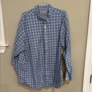 Duluth Trading Co Blue and Black Plaid Button-Down Shirt